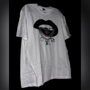 White Graphic T-Shirt with Chain Design NEW